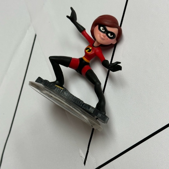 Disney infinity Mrs. Incredible Helen elastic interactive characters figure - Picture 2 of 7